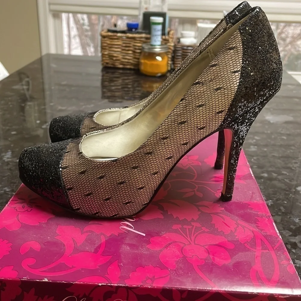 LULU Townsend Pumps 'Vivian' Fishnet & Sparkle Stiletto heel size 8.5